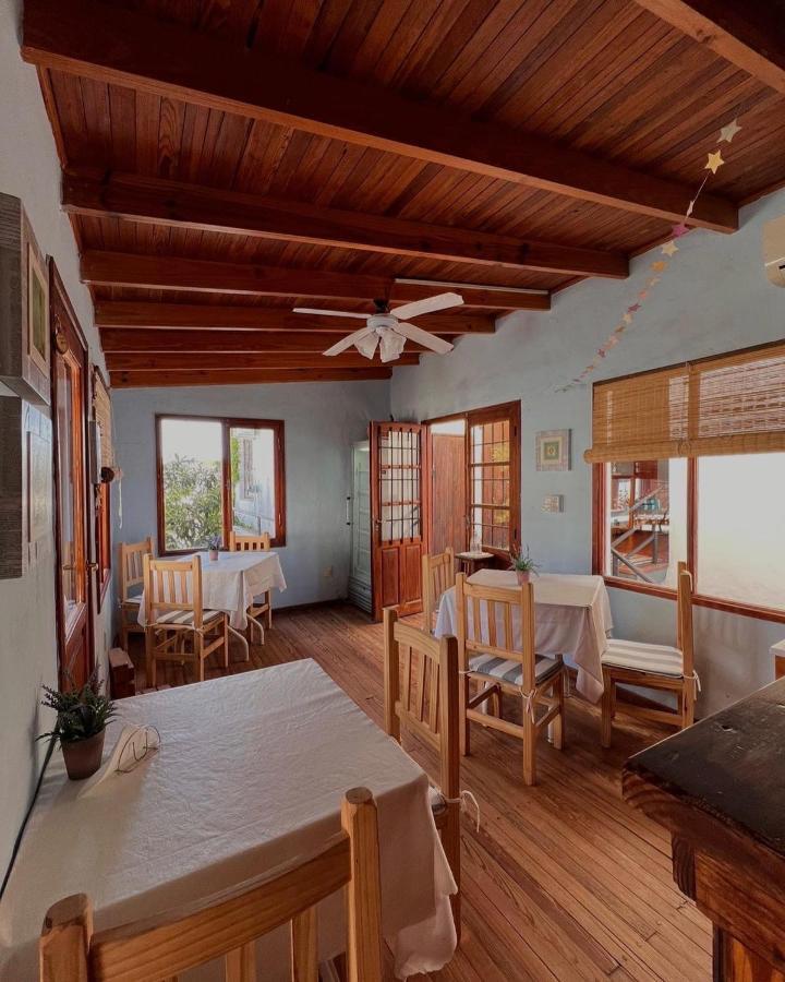 Hosteria Isabel Departamentos Y Habitaciones Con Bano Privado Las Grutas Exteriör bild